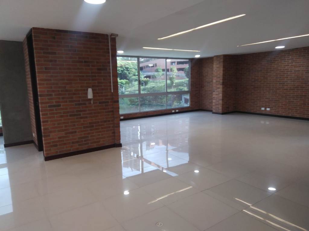 Oficinas en Arriendo