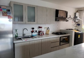 3 Habitaciones Habitaciones, ,4 BathroomsBathrooms,Apartamento,En Arriendo,2072