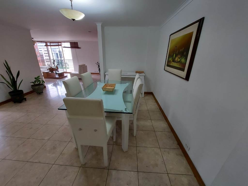 Apartamento en Arriendo