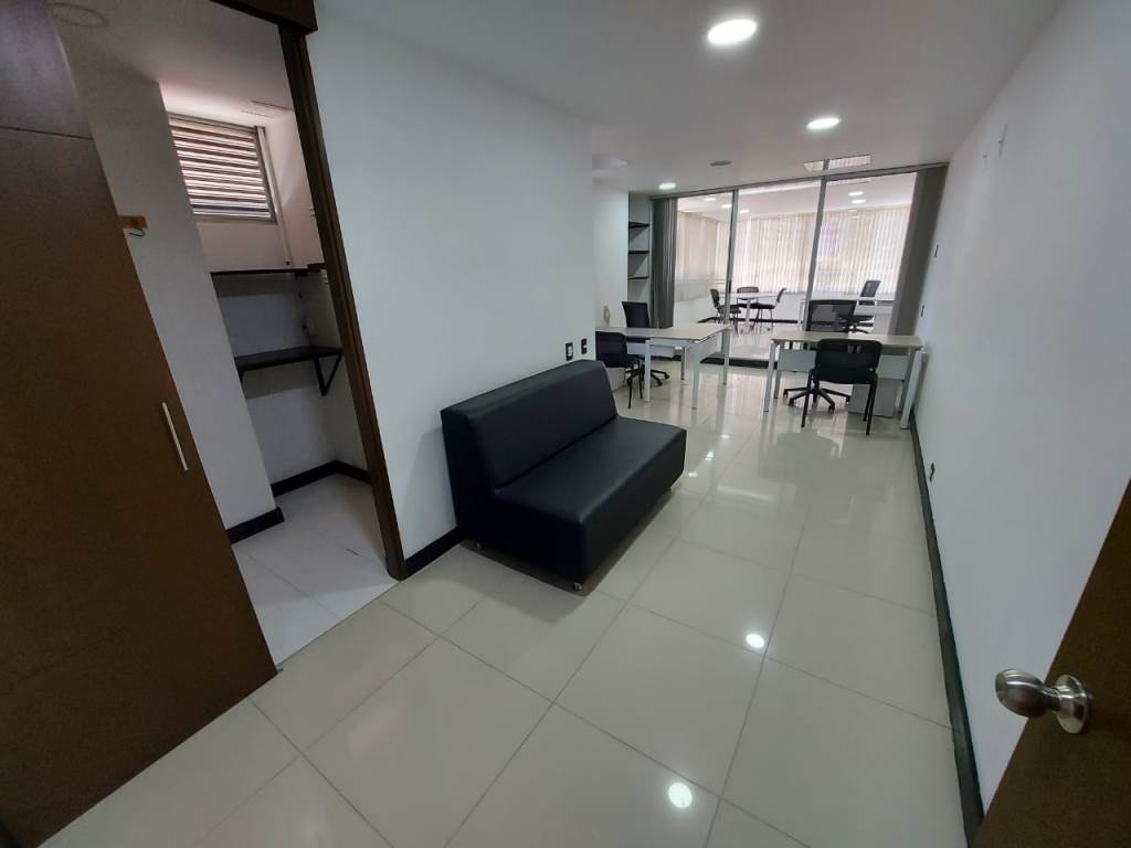 Oficinas en Arriendo