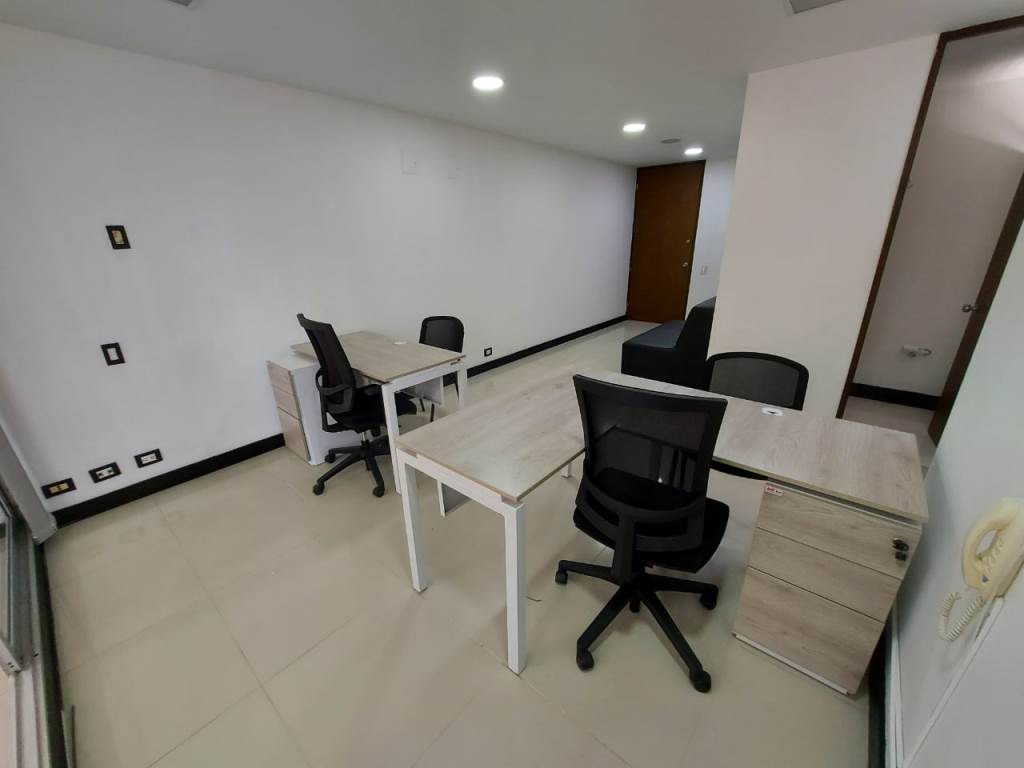 Oficinas en Arriendo