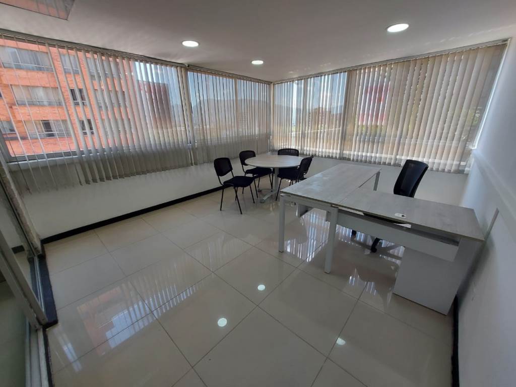 Oficinas en Arriendo