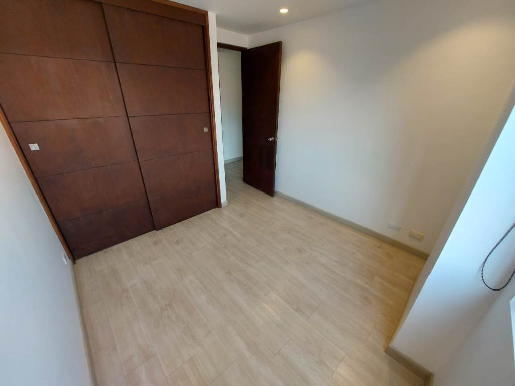 Apartamentos en   Venta