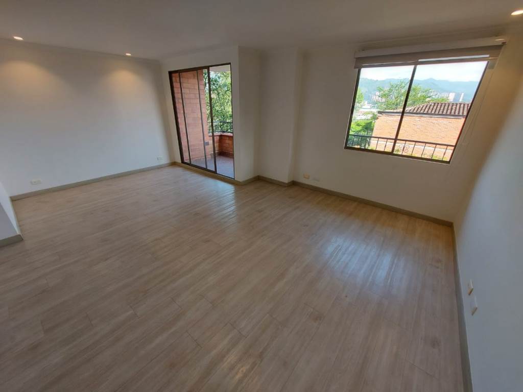 Apartamentos en   Venta