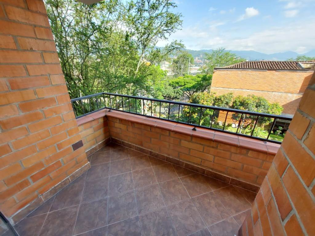 Apartamentos en   Venta