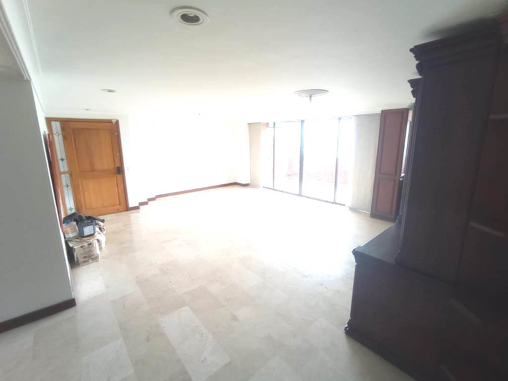 Apartamento en Arriendo