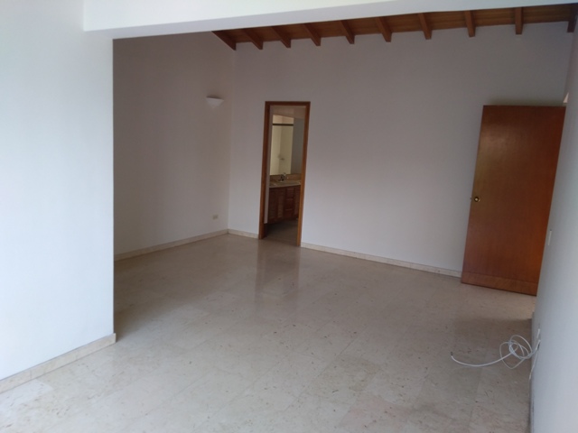 Casa en Venta y Arriendo - Poblado - El Country