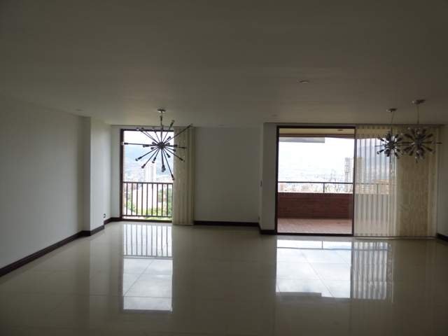 Apartamento en Venta - Poblado - Loma del Tesoro