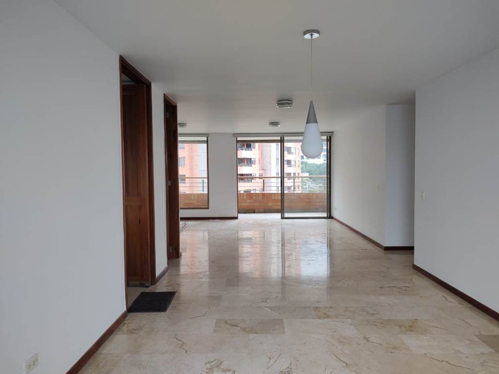 Apartamento en Arriendo