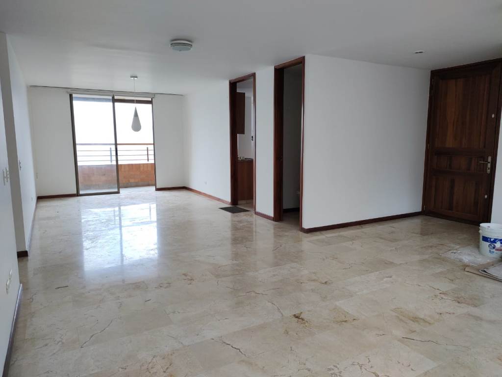 Apartamento en Arriendo