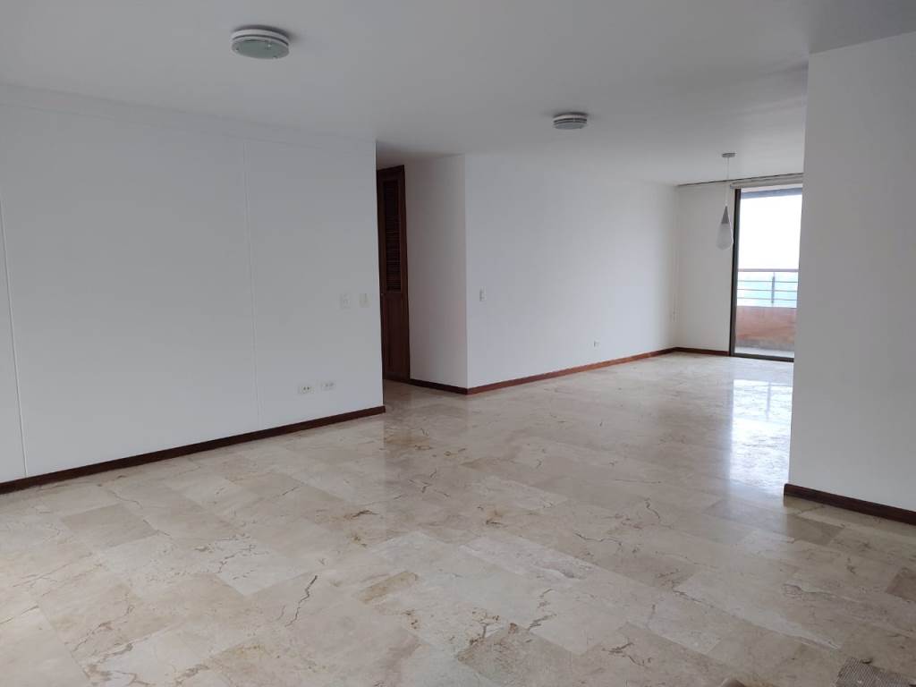 Apartamento en Arriendo