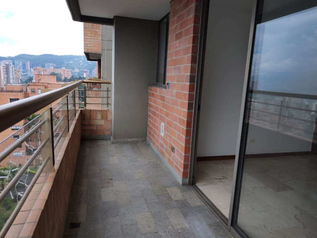 Apartamento en Arriendo