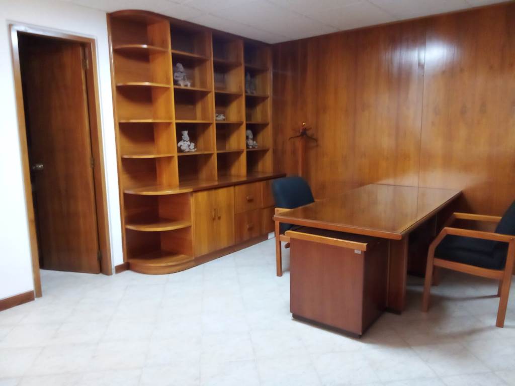 Oficina en Arriendo