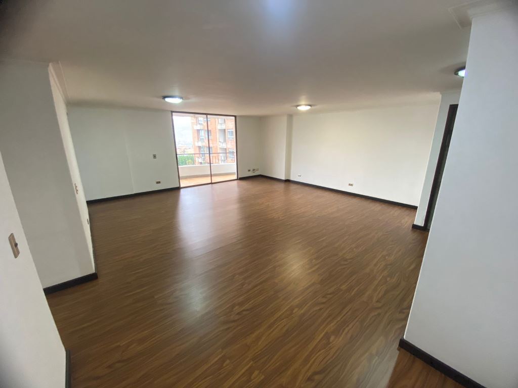 Apartamento en Arriendo