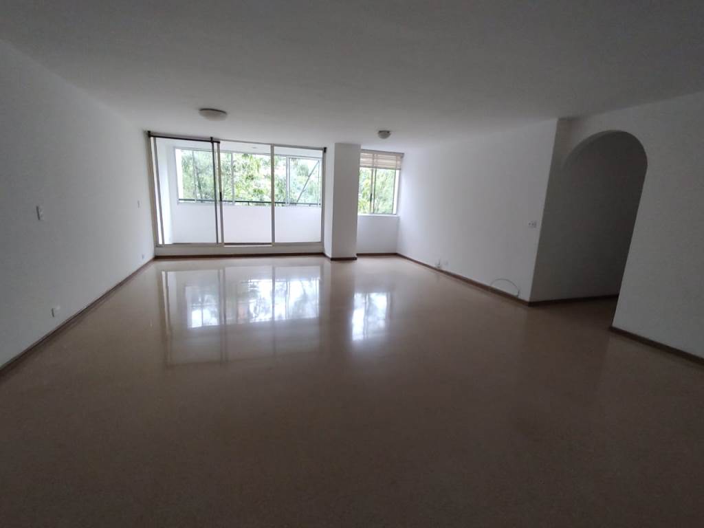 Apartamento en Arriendo