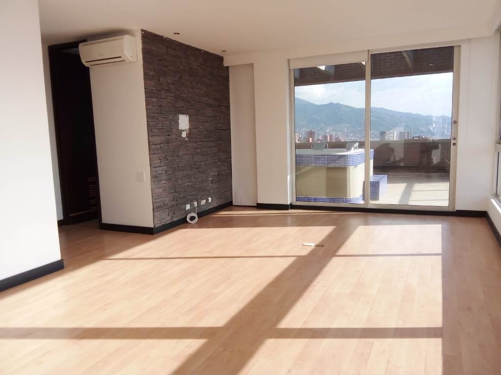 Apartamento en Arriendo