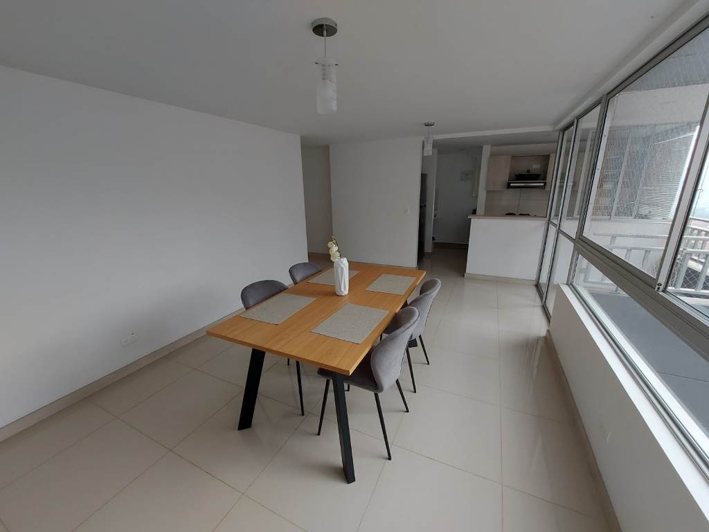 Apartamento en Arriendo