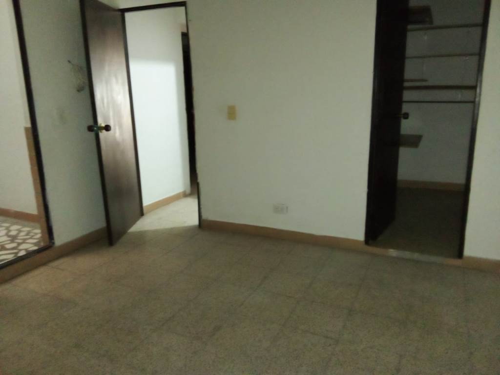 Casa comercial en Arriendo