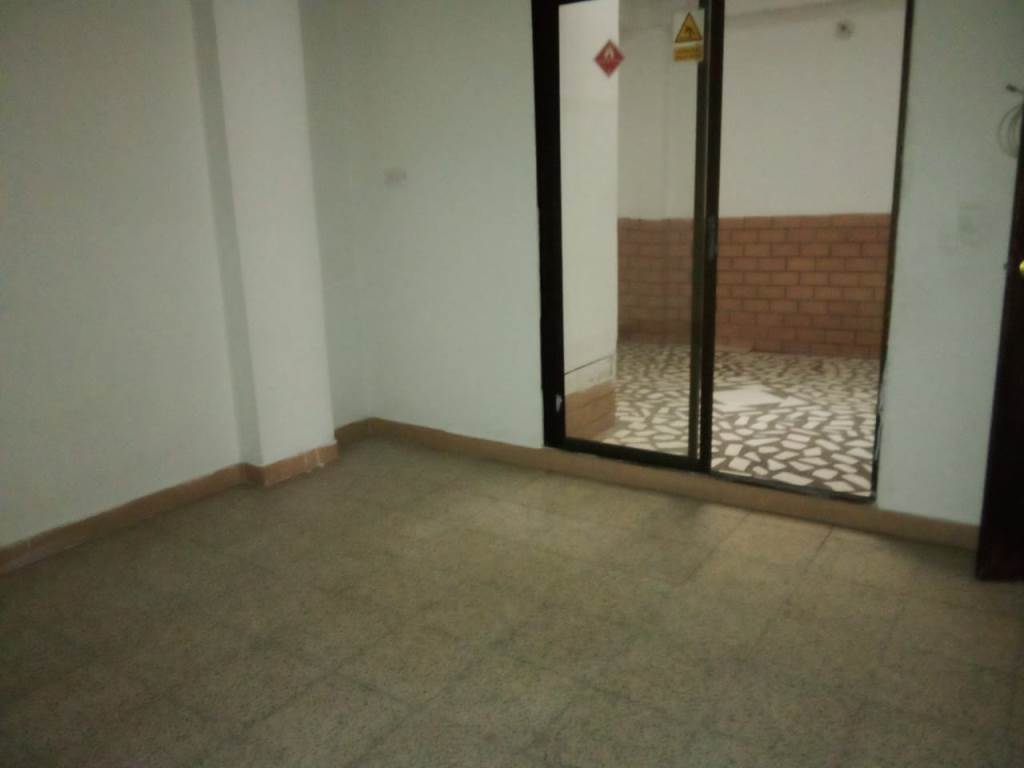 Casa comercial en Arriendo