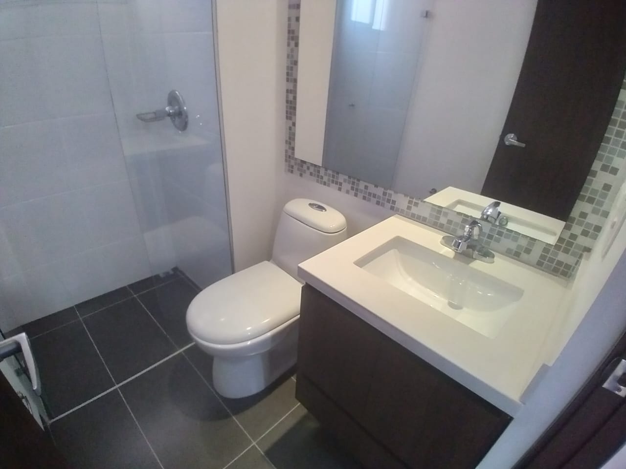 2 Habitaciones Habitaciones, ,2 BathroomsBathrooms,Apartamento,En Arriendo,2816