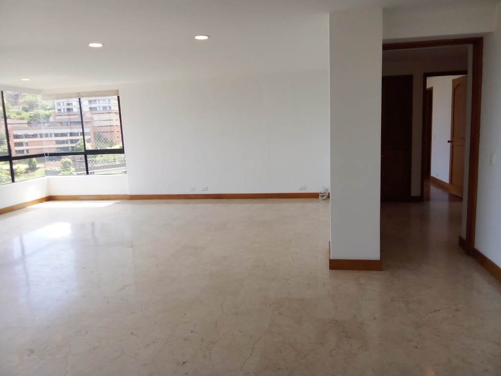 Apartamento en Arriendo