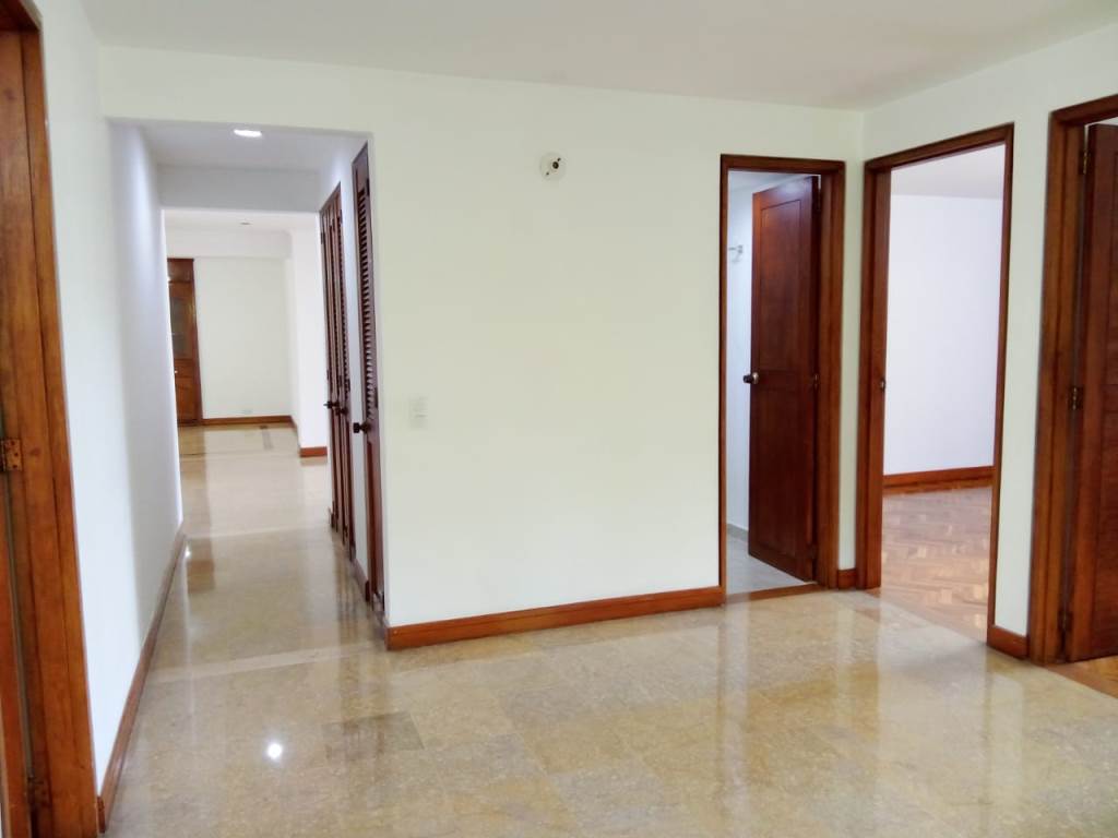 Apartamento en Arriendo