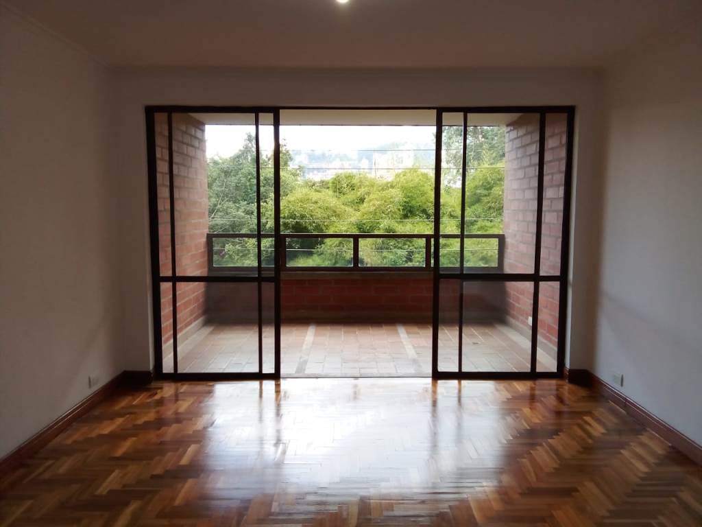 Apartamento en Arriendo