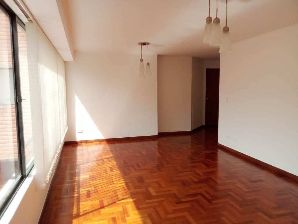 Apartamento en Arriendo