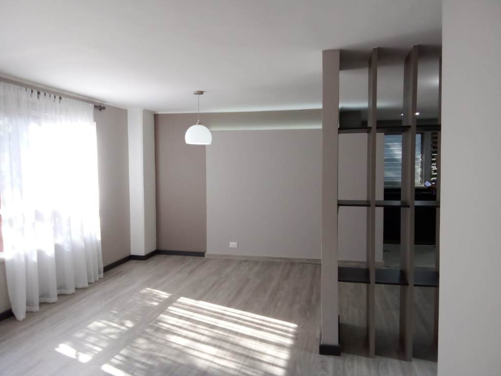 Apartamento en Arriendo