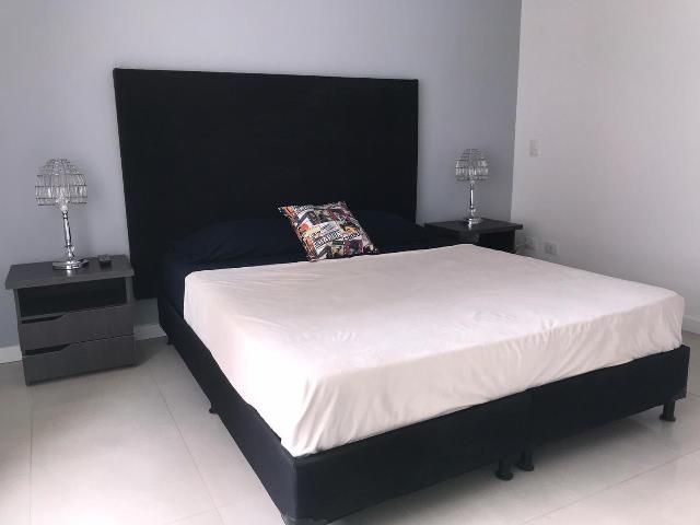 Apartamento Amoblado en Arriendo Poblado Loma del Tesoro