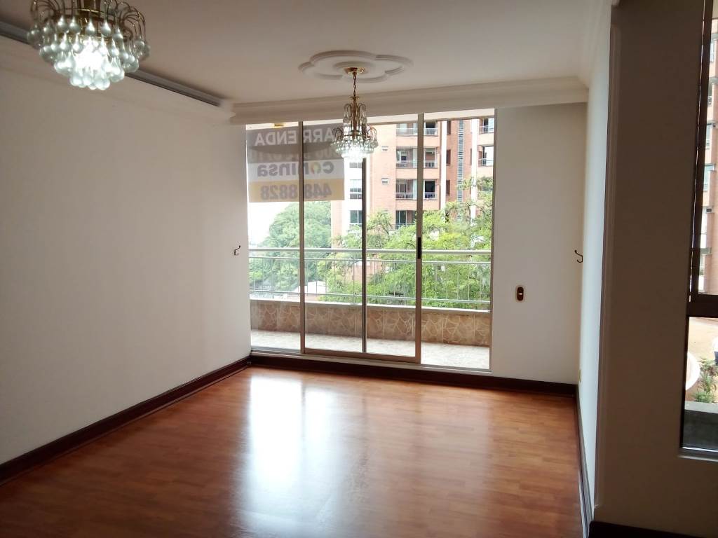 Apartamento en Arriendo