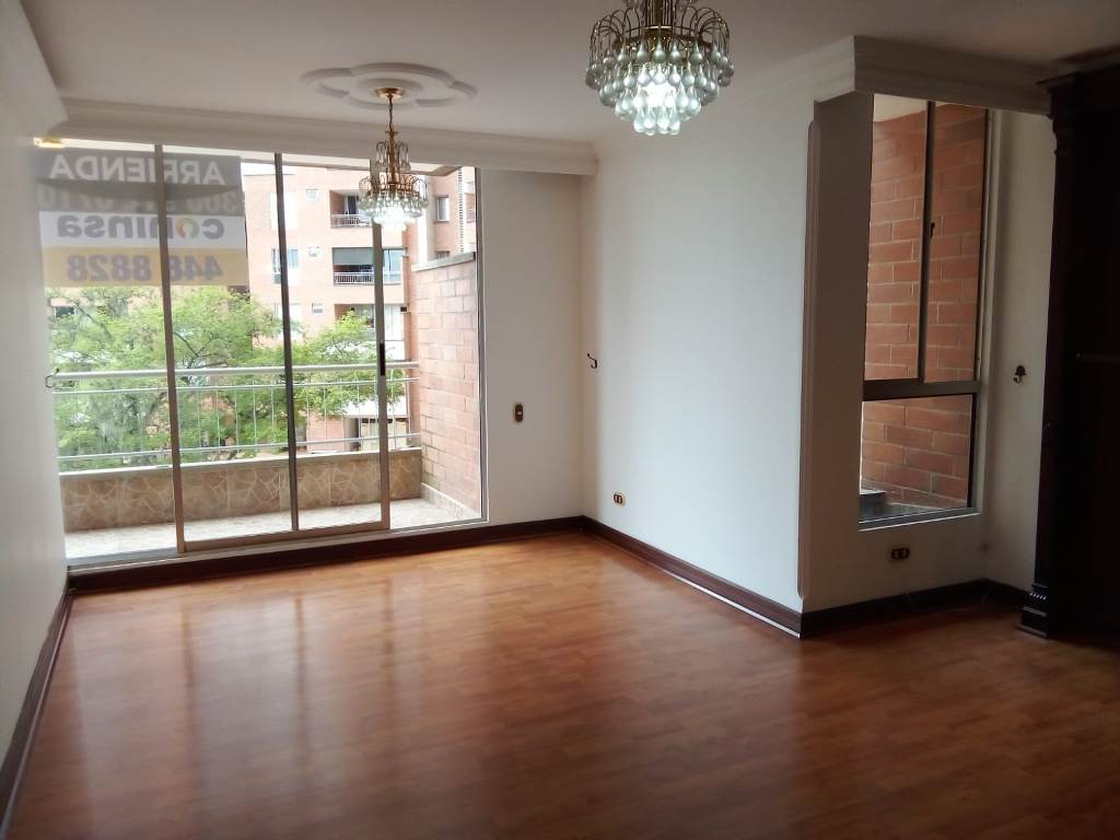 Apartamento en Arriendo