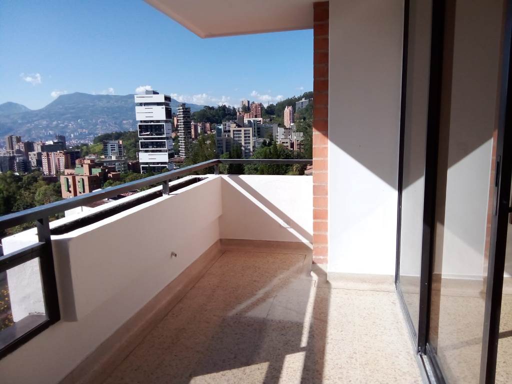 Apartamento en Arriendo