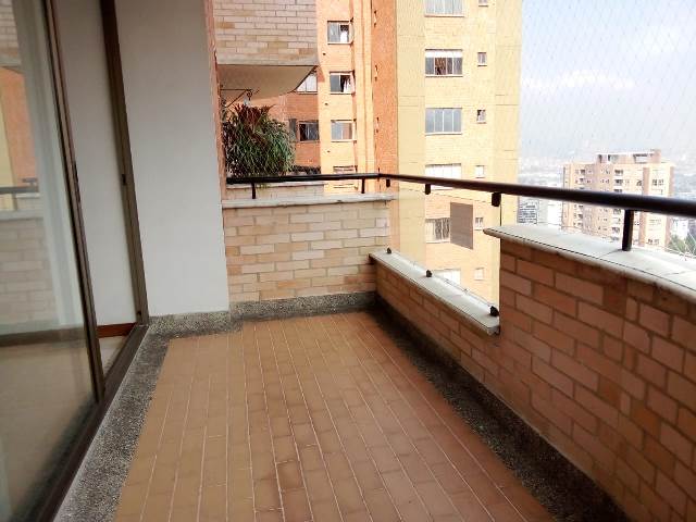 Apartamento en Arriendo