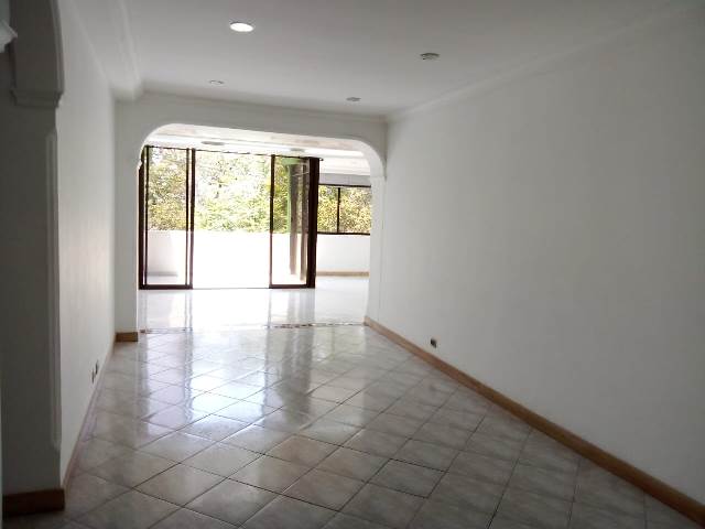 Apartamento en arriendo