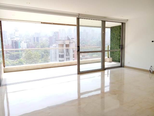 Apartamento en arriendo 