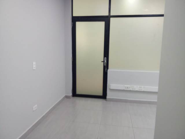 Oficina en arriendo