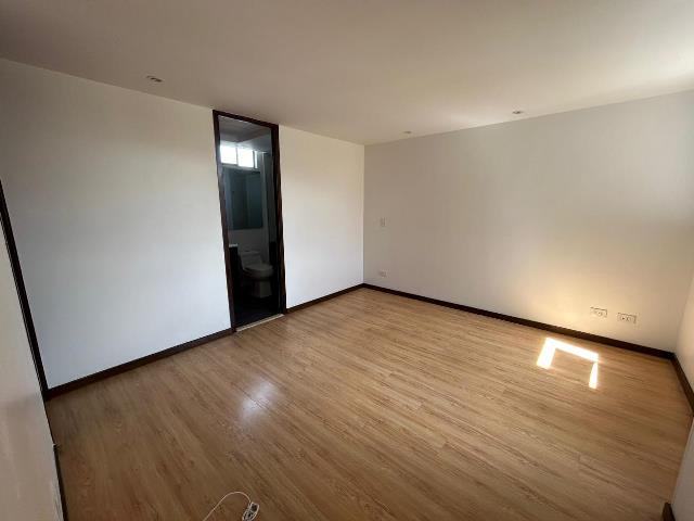 Apartamento en Arriendo