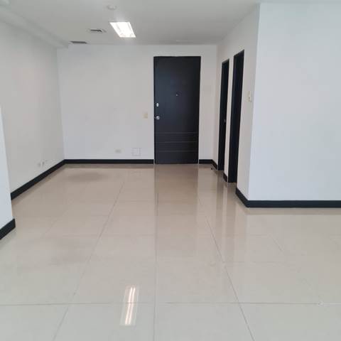 Oficina en Arriendo