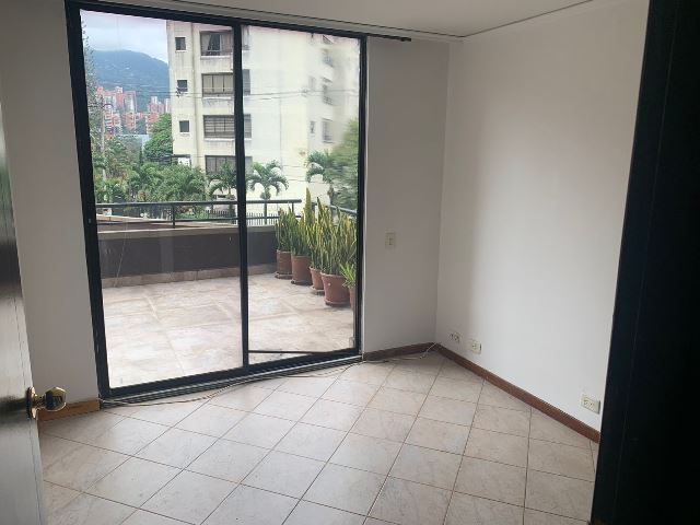 Apartamento en Arriendo