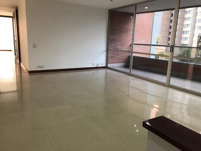 Apartamento en Arriendo Envigado Loma de Benedictinos