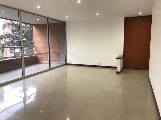 Apartamento en Arriendo Envigado Loma de Benedictinos