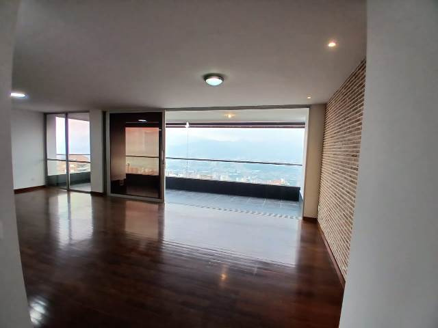 Apartamento en Arriendo