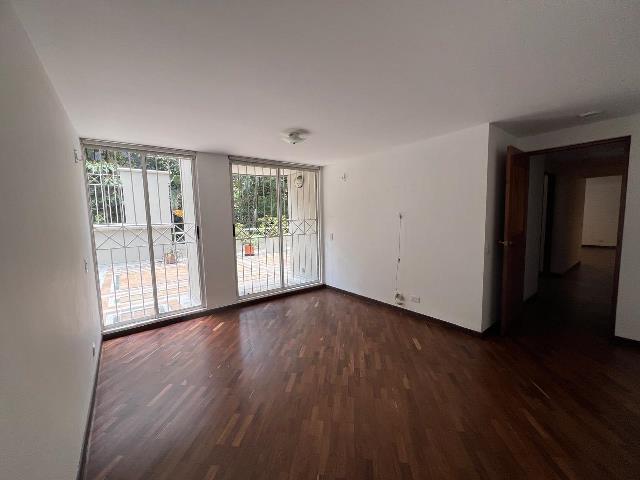 Apartamento en Arriendo