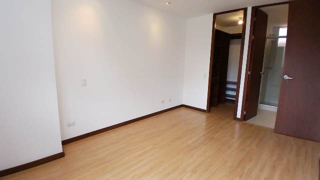 Apartamento en Arriendo