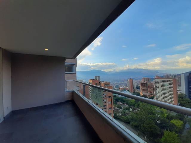 Apartamento en Arriendo