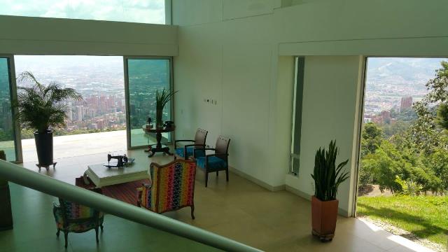 Casa en Venta Poblado Las Palmas 