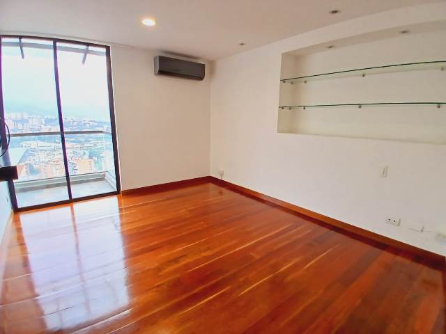 Apartamento en Arriendo