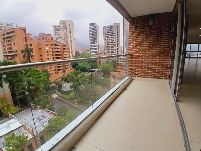 Oficina en Arriendo