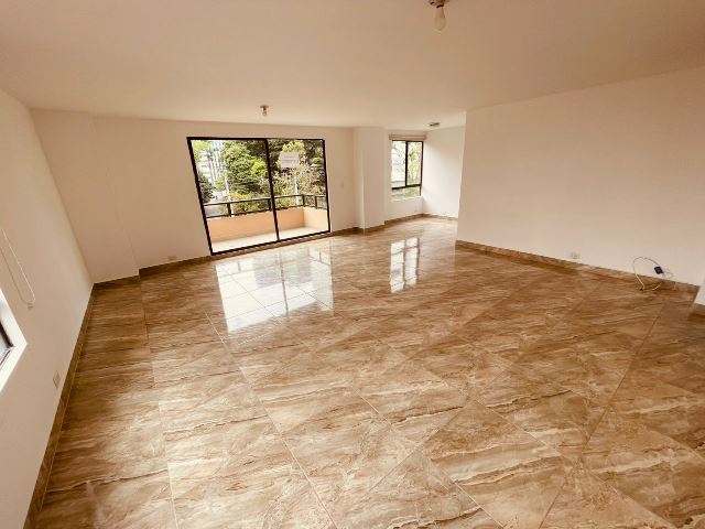 Apartamento en Arriendo